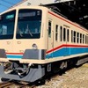 900形へ承継される「あかね号」。こちらも西武から譲り受けた車両を改造したもので、ダークブルーを基調とした「淡海号」やラッピング電車「虹たび号」としても運行されたことがあった。