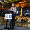 GMの米国ミシガン州工場への投資を発表するメアリー・バーラ会長兼CEO