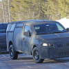 フィアット モビ ピックアップ開発車両（スクープ写真）