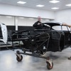 60年ぶりに復刻生産されるアストンマーティン DB4 GT Zagato Continuation の最初のボディ