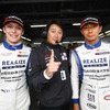 GT300予選首位のKONDOレーシング、左からフェネストラズ、近藤真彦監督、平峰。