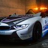 フォーミュラEのセーフティカーに起用されるBMW i8ロードスターのワンオフモデル