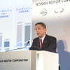 決算を発表する日産自動車の西川社長