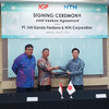 NTNとIPGの調印式（左からIGPのBudi Pranadi副社長、Kusharijono社長、NTNの井上博徳副社長）