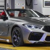 BMW M8 カブリオレ の量産第一号車