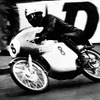 1963年マン島TTレース50ccクラスで初優勝した伊藤光夫氏