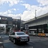 閉鎖された首都高入り口（7月24日、都心環状線内回り神田橋）