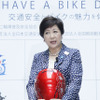 キャスター時代にはバイク通勤もしていた小池百合子東京都知事