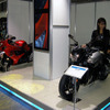 【ボートショー08】スズキ、なぜか軽自動車のエンジン展示