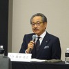 決算を発表する　藤原清志マツダ副社長