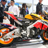 【東京モーターサイクルショウ08】ビックサイズが人気のホンダブース