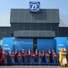 ZFのベトナム工場の開所式