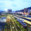 九州新幹線西九州ルートの終点となる長崎駅。同駅は新幹線乗入れに備えて、2019年度末に高架化される予定となっている。新幹線開業後、並行在来線となる長崎本線のうち、長崎～諫早間は引続きJR九州が第一種鉄道事業者として運行する。