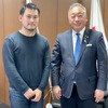 筆者（左）と竹内千尋・志摩市長
