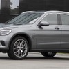 メルセデスベンツGLC改良新型の PHV「GLC 300 e 4MATIC」（欧州仕様）