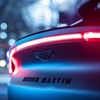 アストンマーティン DBX の Q by Aston Martin