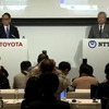 トヨタ自動車とNTTの共同会見の様子