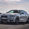 BMW 4シリーズ・クーペ 次期型のプロトタイプ