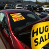 2009年の北米市場では、ハイブリッド車の爆発的人気の裏で大型車に陰りも見られた