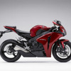 ホンダ CBR1000RR フルモデルチェンジ