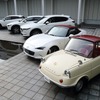 マツダ R360クーペとマツダ100周年特別記念車