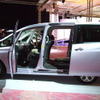 【マツダ ビアンテ 発表】プレマシー よりも広さを、MPV よりも取り回しのよさを