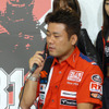 【鈴鹿8耐 08】山本寛斎が戦国風レースクイーンと登場！