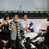 【鈴鹿8耐 08】山本寛斎が戦国風レースクイーンと登場！