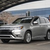 三菱 アウトランダー PHEV（米国仕様）