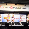 スーパー耐久シリーズのイメージガール、D'stationフレッシュエンジェルズ。