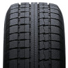 TOYO Winter TRANPATH MK4…トレッドパターンもインとアウトで大きく異なる