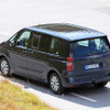 VW T7 PHEVプロトタイプ（スクープ写真）