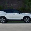 ボルボ XC40 B5 Rデザイン