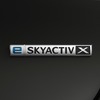 e-SKYACTIV-Xバッジ