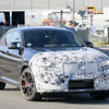 BMW X4M 改良新型プロトタイプ（スクープ写真）