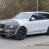 BMW X7 改良新型プロトタイプ（スクープ写真）