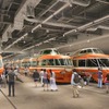 3000形SE車から20000形RSE車まで、引退した特急ロマンスカーが一堂に会する1階「ロマンスカーギャラリー」のイメージ。3000形SE車3両、3100形NSE車3両、7000形LSE車1両、10000形HiSE車1両、20000形RSE車2両の計10両が展示される。