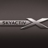 SKYACTIV-X フェンダーバッジ