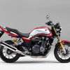 ホンダ CB1300スーパーフォアSP（キャンディ―クロモスフィアレッド）