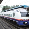 1月15日も新潟～直江津～新井・妙高高原間全区間が運休となる特急『しらゆき』。えちごトキめき鉄道妙高はねうまライン内の直江津～新井間では、1月15日午後の再開を目指しているものの、JRからの1月16日以降の乗入れ再開は不透明だ。