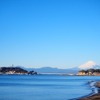 江の島（写真左の島）