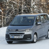 VW T7 市販型プロトタイプ（スクープ写真）