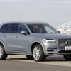 ボルボ XC90 Recharge プラグインハイブリッド T8 AWD