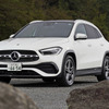 メルセデスベンツ GLA200d 4MATIC