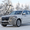 BMW iX3 改良新型プロトタイプ（スクープ写真）