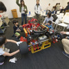 「地球温暖化と自動車」を学ぶ電気カート組立教室