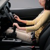フィット「Honda・テックマチックシステム」。手動運転補助装置〈Dタイプ〉、ハンドル旋回ノブ〈Aタイプ〉（2020年）