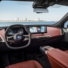 「BMWオペレーティングシステム8」を最初に搭載するBMW iX のインテリア