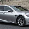 レクサス LS 500h の「レクサスチームメイト」装着車