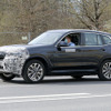 BMW iX3 改良新型　プロトタイプ　スクープ写真